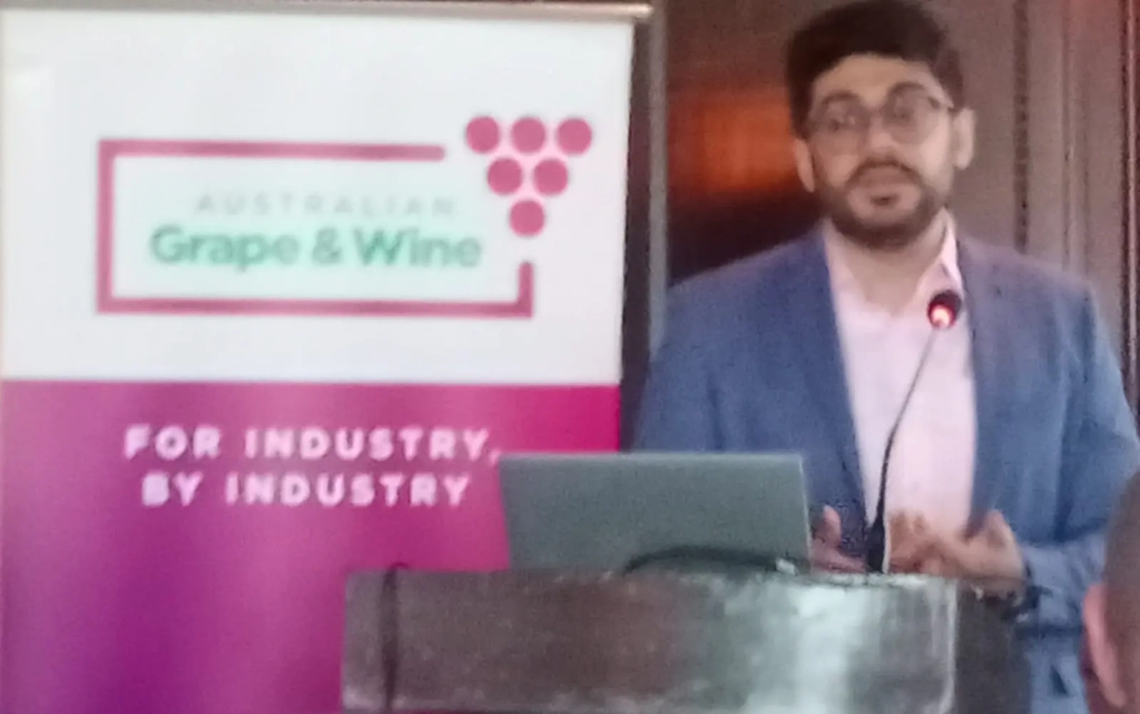 Karan giving a technical presentation of wine industry in India at The Indo Australian Forum 2023